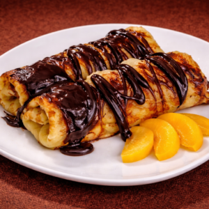 palacinky s tvarohom a ovocím